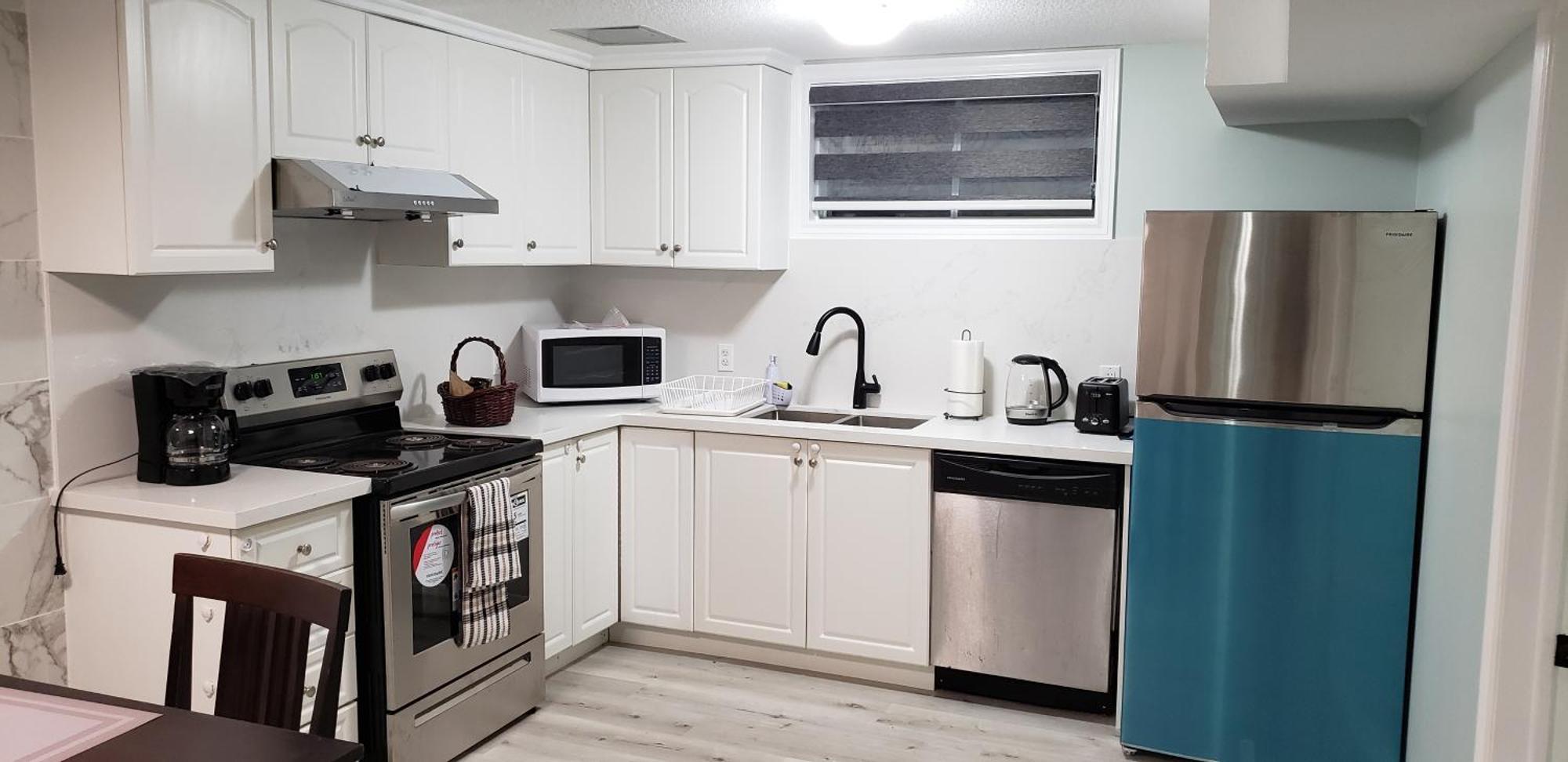 2 Bedroom Luxury Apartment Guelph Bagian luar foto